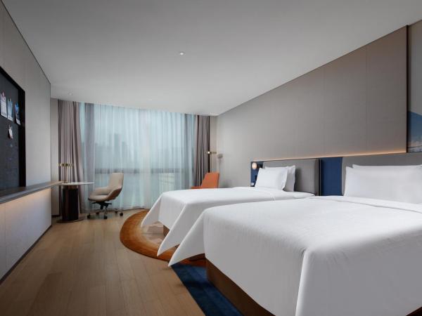 Hampton by Hilton Shenzhen Futian Port : photo 1 de la chambre chambre lits jumeaux confort