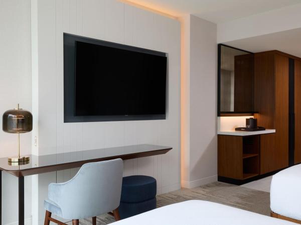 JW Marriott Dallas Arts District : photo 2 de la chambre chambre de luxe avec 2 lits queen-size - Étage supérieur