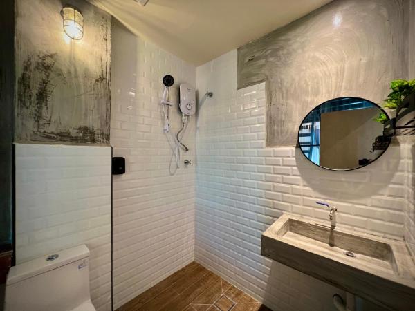 DoSomething Guest House 1 : photo 9 de la chambre chambre double ou lits jumeaux