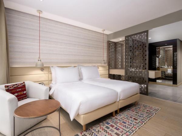 Radisson Blu Marrakech, Carré Eden : photo 2 de la chambre chambre supérieure - balcon