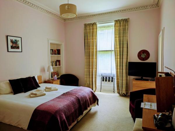 McCrae's Bed and Breakfast : photo 2 de la chambre grande chambre double ou lits jumeaux