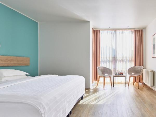 Center Hotels Plaza : photo 1 de la chambre grande chambre double 