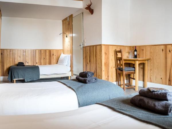 Nant Morzine : photo 2 de la chambre chambre triple avec salle de bains privative