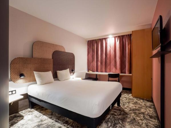 B&B HOTEL Chartres Centre Cathédrale : photo 4 de la chambre chambre double