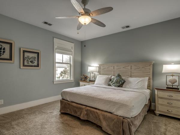 North Beach Resort & Villas : photo 3 de la chambre carriage house one bedroom luxury villa