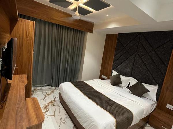 Hotel Paragon villa : photo 5 de la chambre chambre lit queen-size deluxe