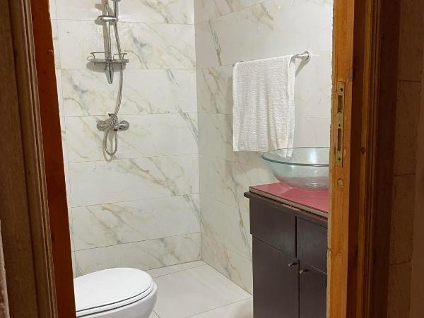 RIAD Tamazouzt : photo 6 de la chambre chambre double avec salle de bains privative