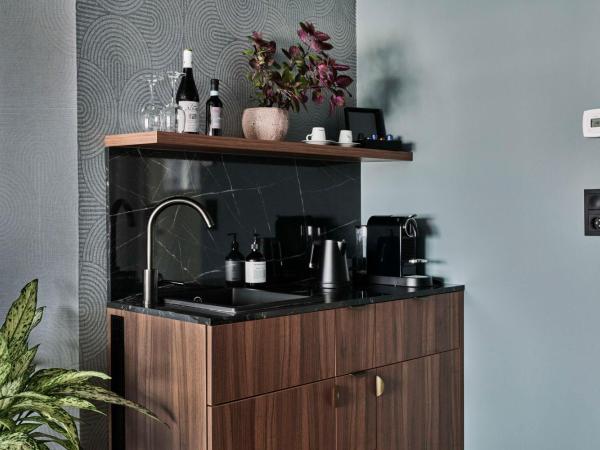 Radisson Blu Caledonien Hotel, Kristiansand : photo 7 de la chambre one-bedroom suite with balcony and harbor view