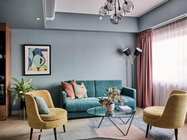 Radisson Blu Caledonien Hotel, Kristiansand : photo 1 de la chambre one-bedroom suite with balcony and harbor view