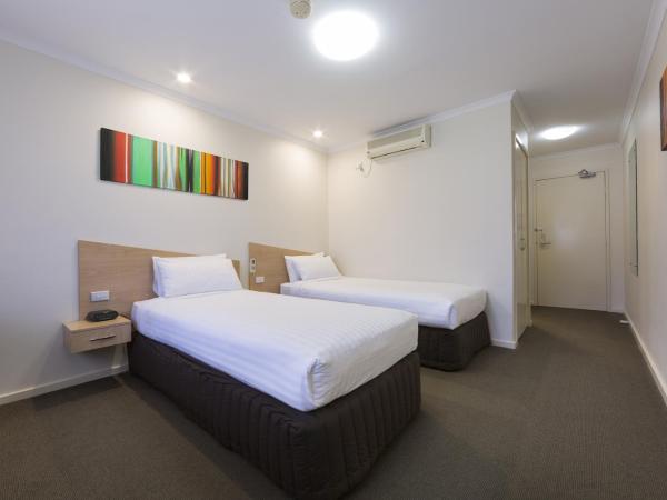 Ramada Encore Belconnen : photo 3 de la chambre chambre lits jumeaux