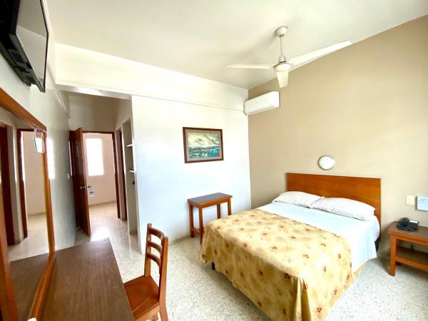 Hotel Delfines : photo 7 de la chambre chambre double