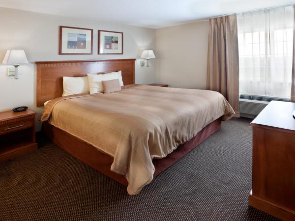 Candlewood Suites San Antonio NW Near SeaWorld, an IHG Hotel : photo 4 de la chambre suite 1 chambre lit king-size