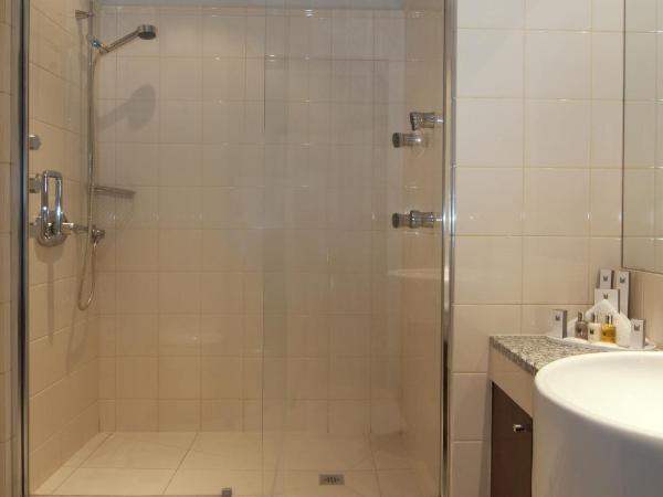 Millennium Hotel & Resort Manuels Taupo : photo 8 de la chambre suite junior lit queen-size