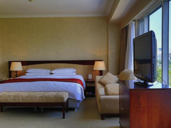 Beijing Continental Grand Hotel : photo 5 de la chambre chambre double deluxe - vue sur parc