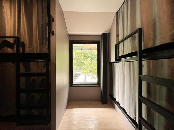 Here Hostel Bangkok : photo 1 de la chambre lit dans dortoir mixte de 6 lits