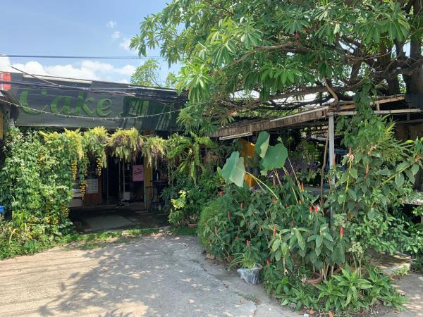 Feel home at Hang Dong, close to the Royal Park Rajapruek : photo 2 de la chambre chambre double