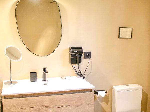 Hotel Edouard VII : photo 4 de la chambre chambre double avec terrasse - rez-de-jardin