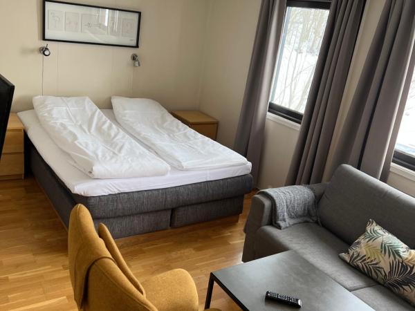 Sandmoen Bed & Breakfast, Free Parking : photo 9 de la chambre chambre double standard - parking gratuit
