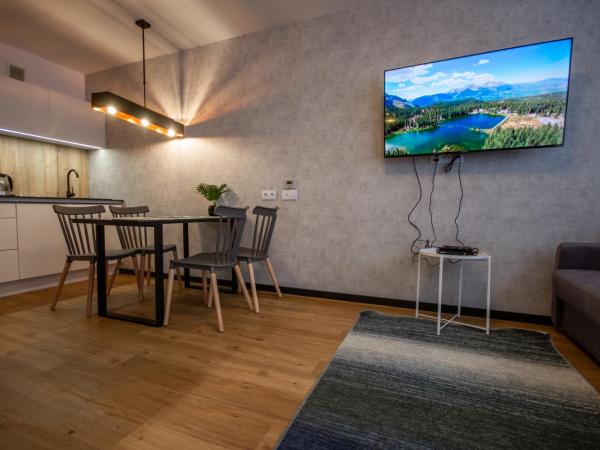 InPoint Apartments G15 near Old Town & Kazimierz : photo 8 de la chambre studio avec balcon 