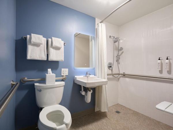 Delta Hotels by Marriott New York Times Square : photo 5 de la chambre chambre lit king-size