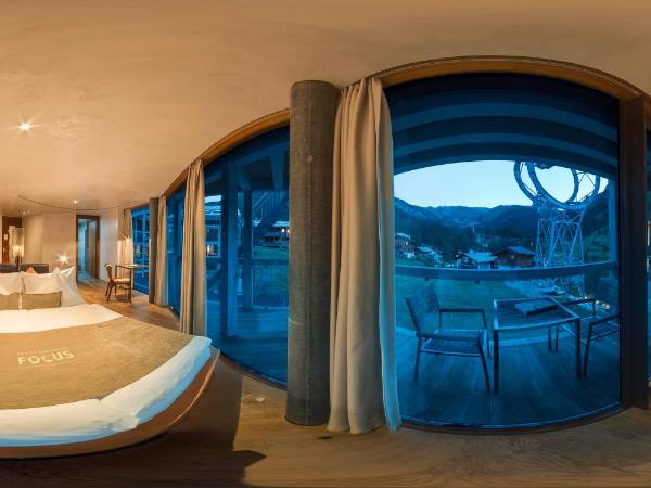 Matterhorn FOCUS Design Hotel : photo 8 de la chambre chambre double ou lits jumeaux avec balcon