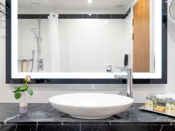 Hilton London Wembley : photo 4 de la chambre chambre lits jumeaux exécutive