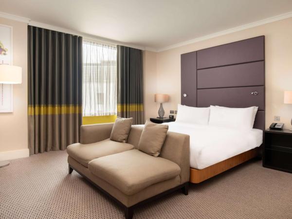 Hilton London Wembley : photo 2 de la chambre suite junior