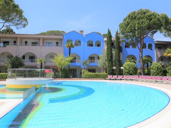 Villaggio Mare Blu : photo 4 de la chambre appartement avec balcon
