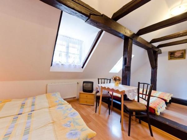 Pension Rosa : photo 1 de la chambre chambre quadruple