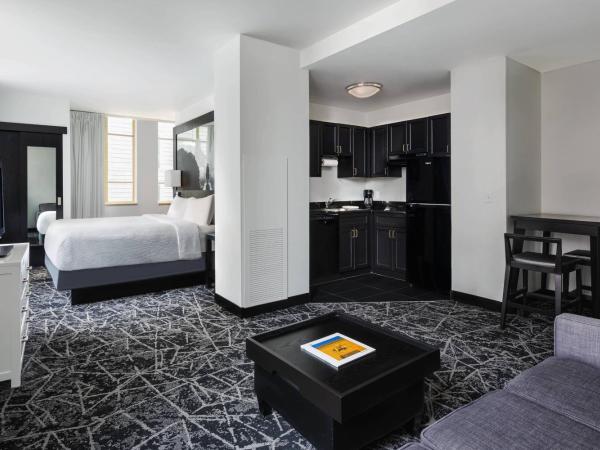 Residence Inn by Marriott Philadelphia Center City : photo 3 de la chambre suite 1 chambre avec lit queen-size et canapé-lit