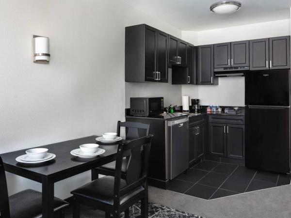 Residence Inn by Marriott Philadelphia Center City : photo 4 de la chambre studio queen avec 2 lits queen-size et un canapé-lit