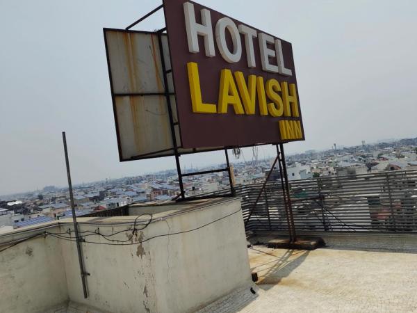 HOTEL LAVISH : photo 7 de la chambre chambre lit king-size