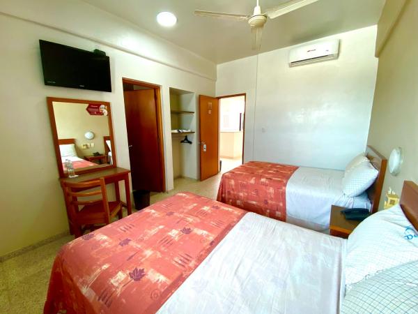 Hotel Delfines : photo 5 de la chambre chambre double standard