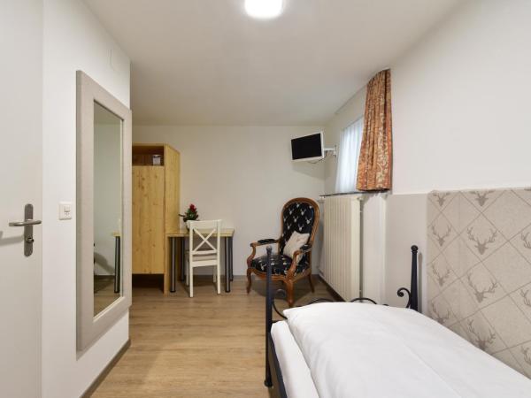 Hotel Hirschen : photo 4 de la chambre chambre simple