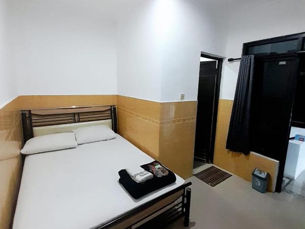 Hotel Srikandi Baru : photo 6 de la chambre chambre double Économique