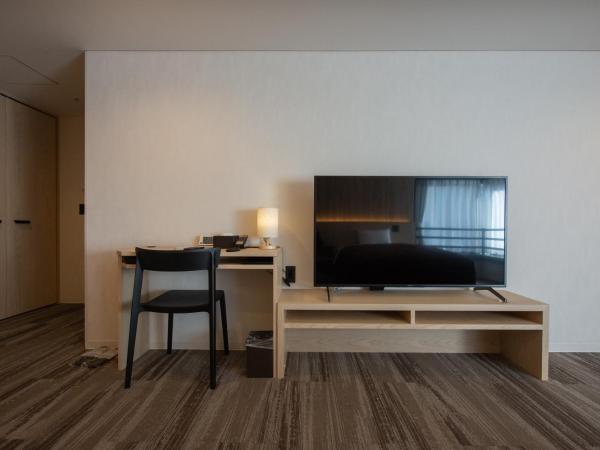 Belmont Hotel : photo 10 de la chambre chambre triple avec vue