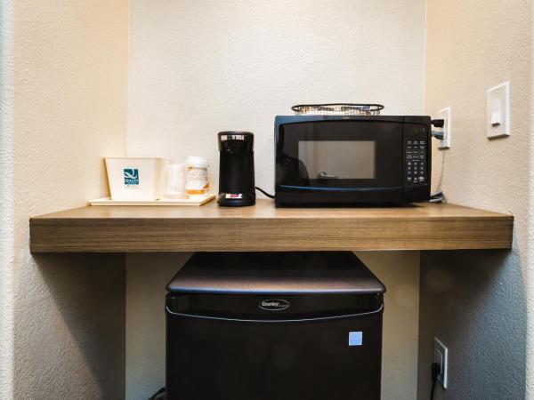 Quality Suites Houston Hobby Airport : photo 7 de la chambre suite lit king-size avec canapé-lit - non-fumeurs