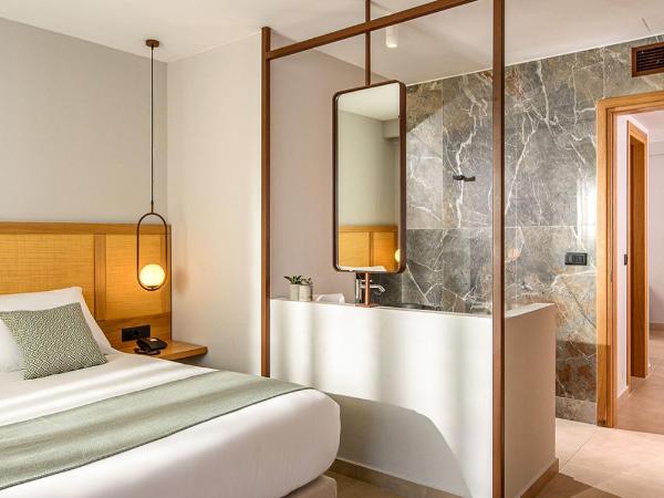 Stella Palace Aqua Park Resort : photo 4 de la chambre suite familiale avec accès direct à la piscine commune