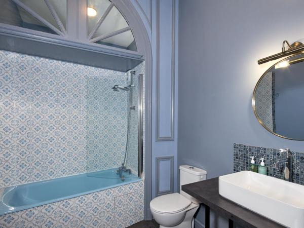 Hôtel De France Et De Guise - 1891 : photo 6 de la chambre chambre triple