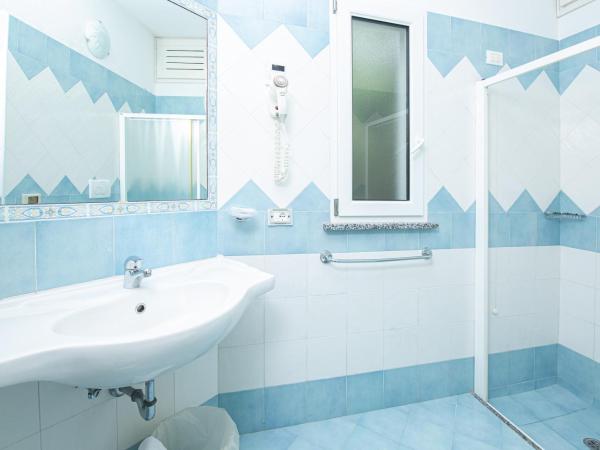 Residence Villa Tina : photo 8 de la chambre chambre double standard