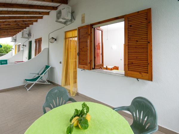 Residence Villa Tina : photo 2 de la chambre appartement (2 adultes)