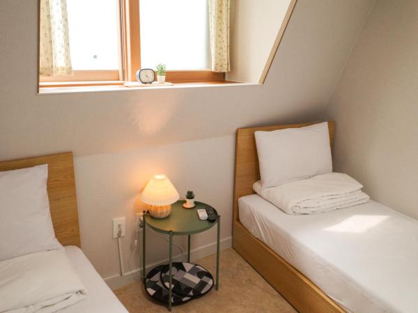 Starria Hostel foreign guest only : photo 5 de la chambre chambre lits jumeaux deluxe