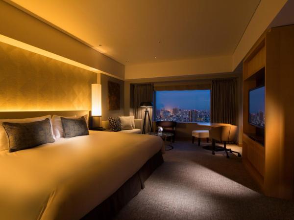 Cerulean Tower Tokyu Hotel, A Pan Pacific Partner Hotel : photo 1 de la chambre chambre lit king-size d'angle - Étage exécutif - non-fumeurs