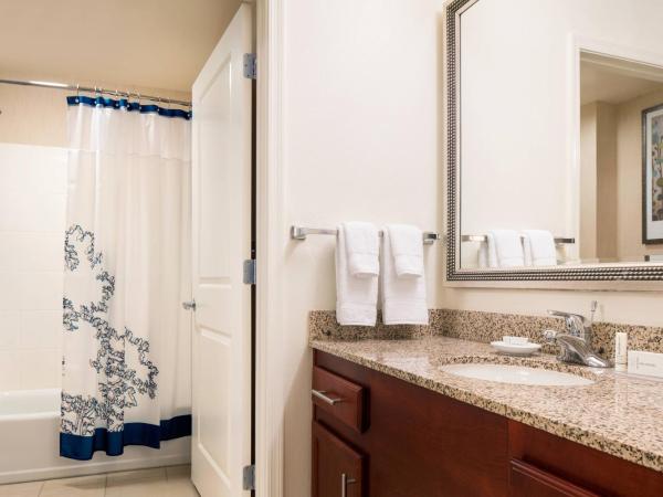 Residence Inn Phoenix Desert View at Mayo Clinic : photo 2 de la chambre studio lit king-size avec canapé-lit