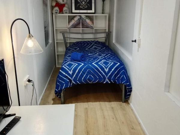 72 on NEWNHAM : photo 2 de la chambre chambre simple
