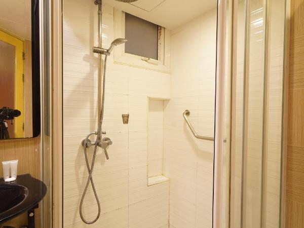 UPAR Hotels Sukhumvit 11 Nana : photo 5 de la chambre chambre lit king-size supérieure