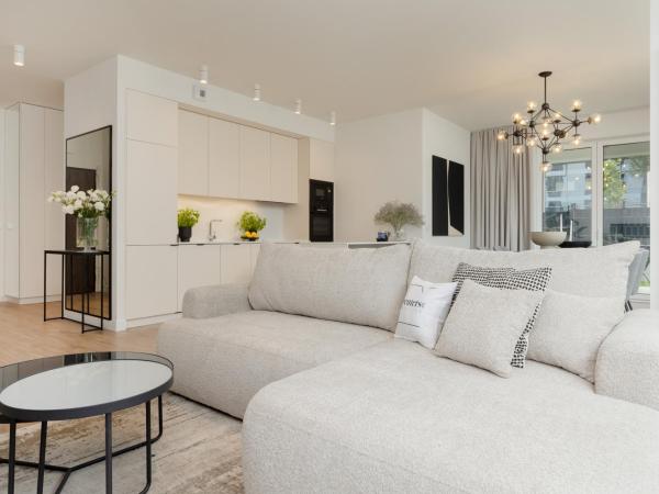 LUX Apartments Domaniewska with Sauna & Gym by Renters Prestige : photo 1 de la chambre appartement supérieur