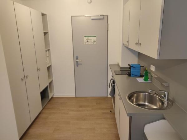 Spreepolis Boardinghaus : photo 3 de la chambre studio avec terrasse