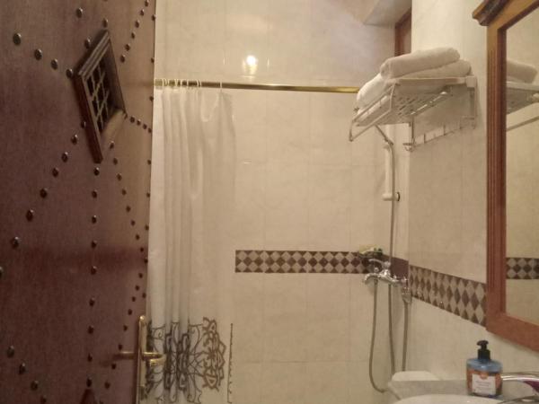 PALAIS LARAICHI Riad la porte bleue suites : photo 2 de la chambre suite lit king-size