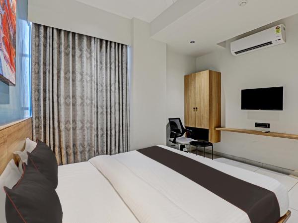 HOTEL LEE PLATINUM : photo 5 de la chambre chambre double avec balcon